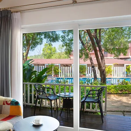 White Wood Resort By Stone Wood Hotels Morjim Exterior photo