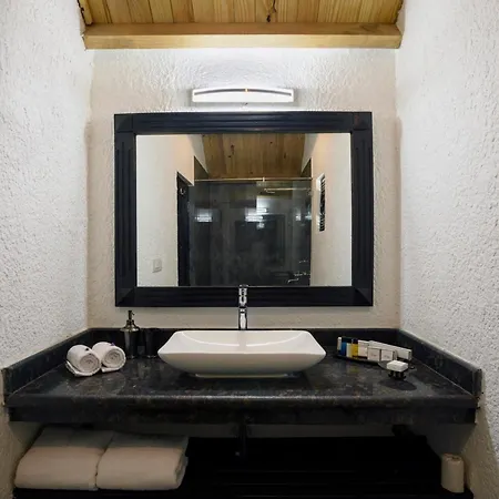White Wood Resort By Stone Wood Hotels Morjim Exterior photo